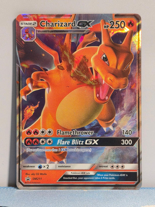 Charizard GX - SM211 Holo Sun & Moon Promo NM/M