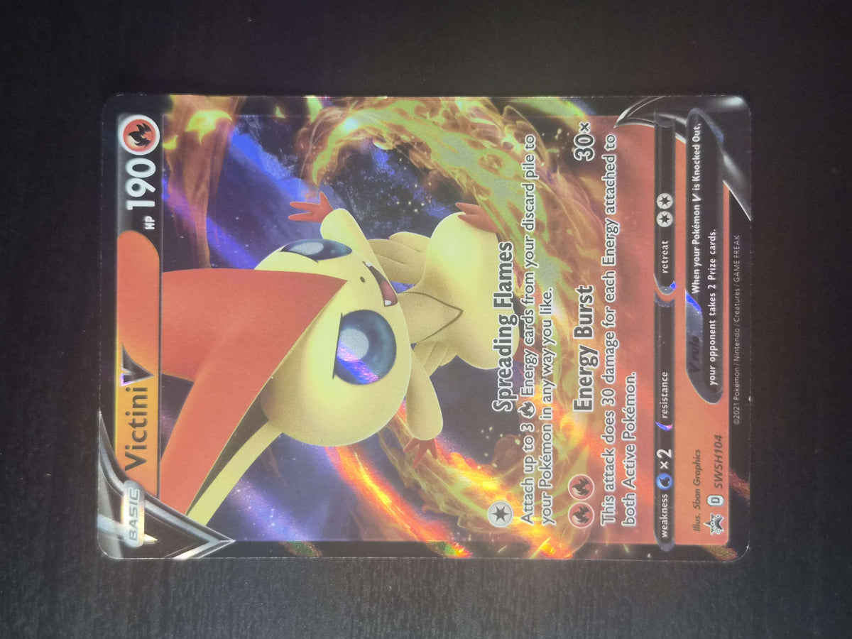 Victini V SWSH104 Holo Promo – Sword & Shield NM/M